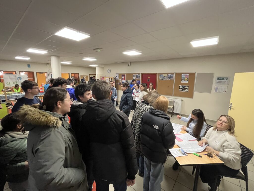 Retour Sur Les Portes Ouvertes Du Lyc e Saint Jean Bosco ES2C retour-sur-les-portes-ouvertes-du-lyc-e-saint-jean-bosco-es2c