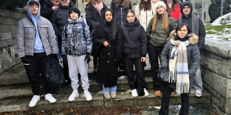 1733910424095-768x1024