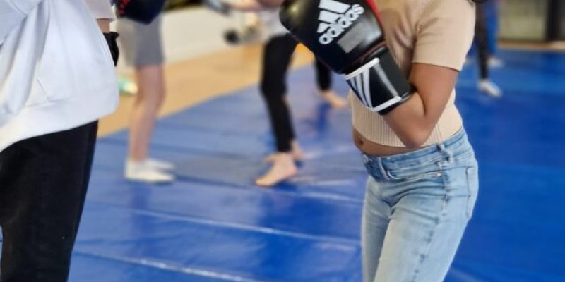 20230303_124006a-636x1024